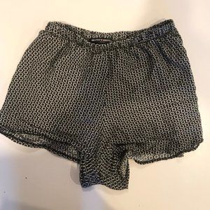 Brandy Melville flowy shorts